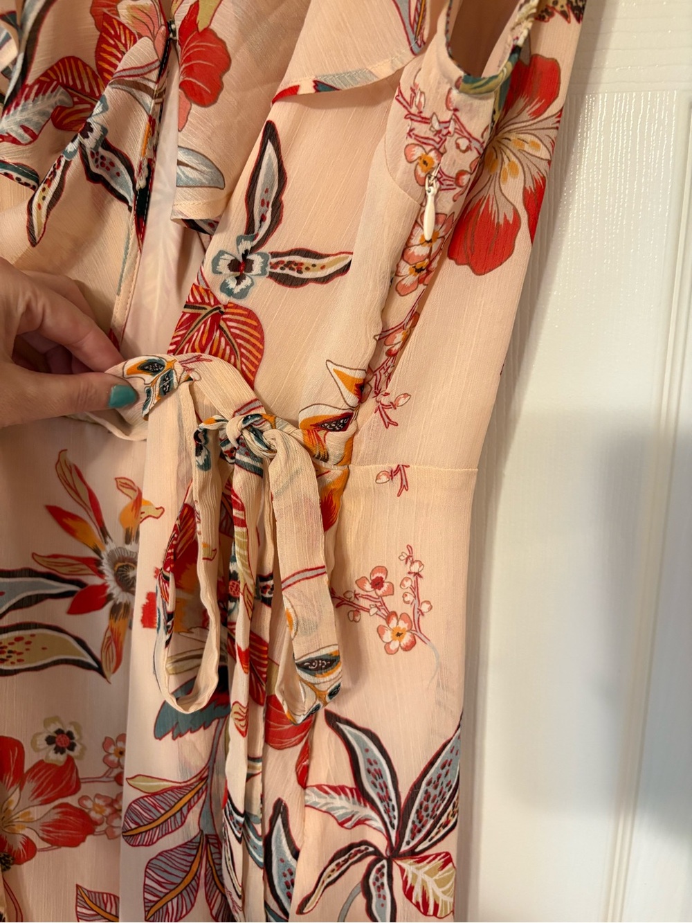 Sanctuary Floral Wrap Midi Dress NWT Beige Boho Ruffle Sleeve Tie Waist Summer - Picture 5 of 7